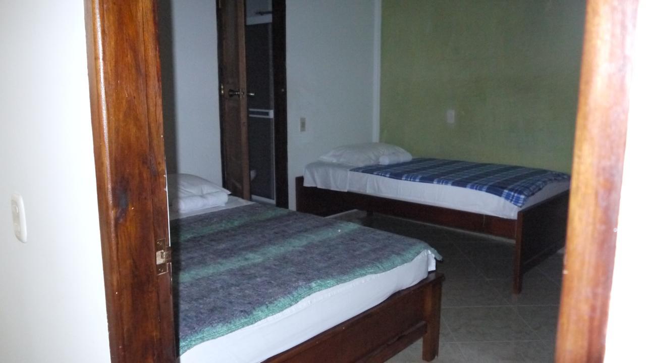 Hostal Naty Luna Jardín Dış mekan fotoğraf