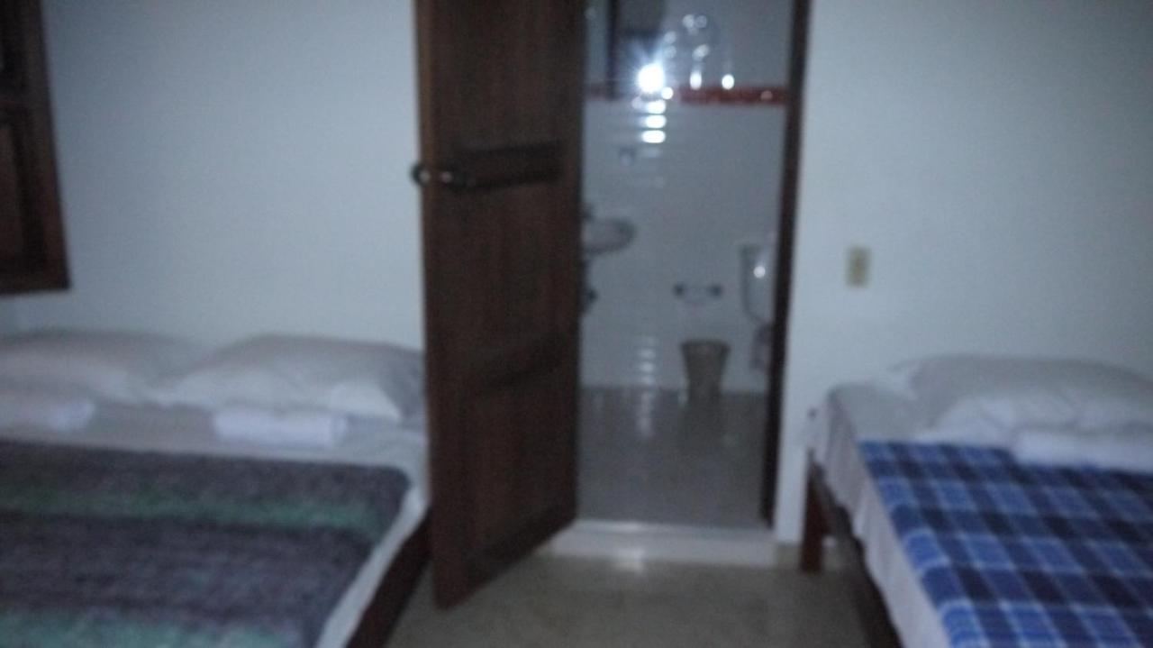 Hostal Naty Luna Jardín Dış mekan fotoğraf